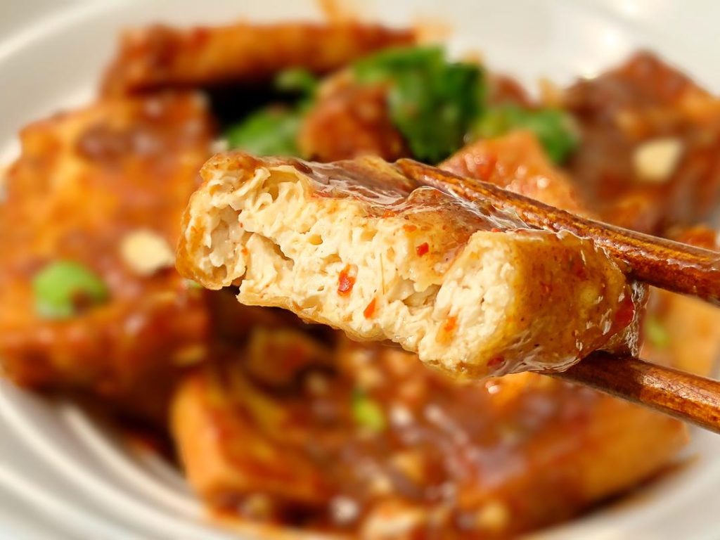 Crispy Tofu with Savory Cumin Sauce (Jiang Zhi Doufu)