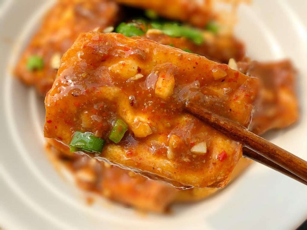 Crispy Tofu with Savory Cumin Sauce (Jiang Zhi Doufu)