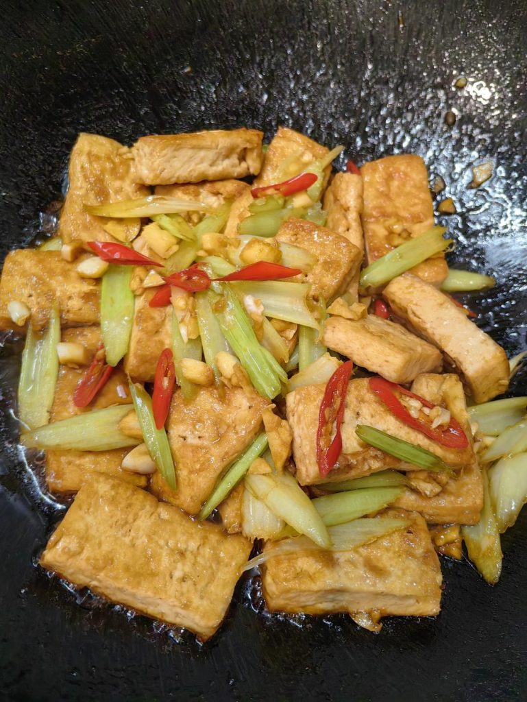Homestyle Tofu with Celery