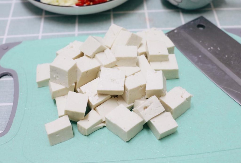 Cut the Tofu