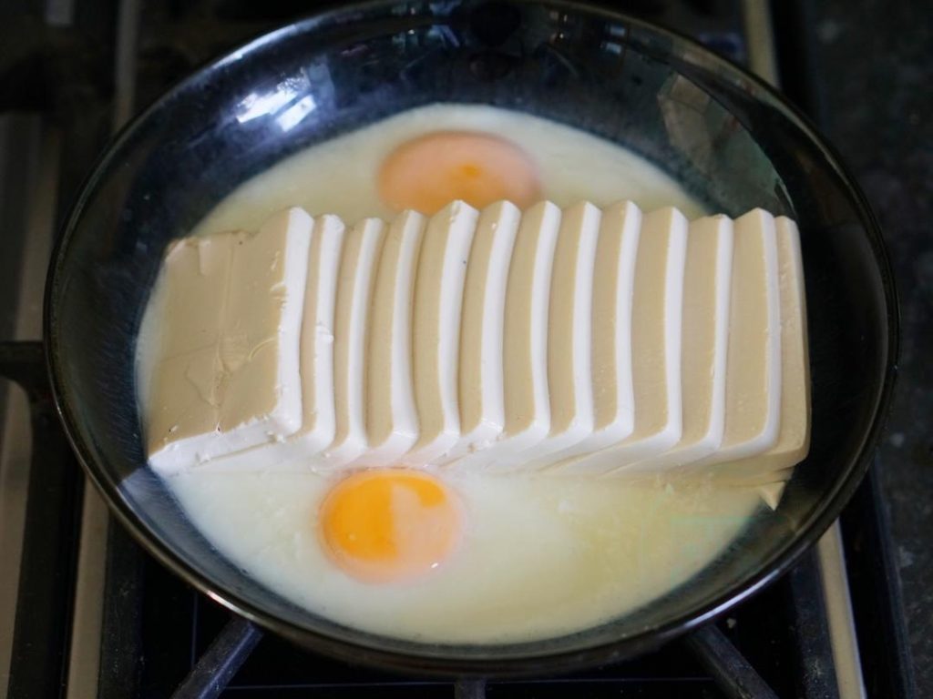 Steam the Tofu and Eggs