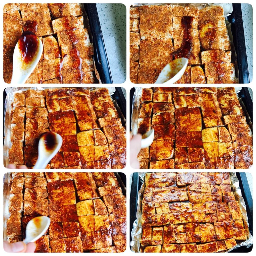 The "Drizzle" Technique Pour the mixture of oil and light soy sauce over the tofu.