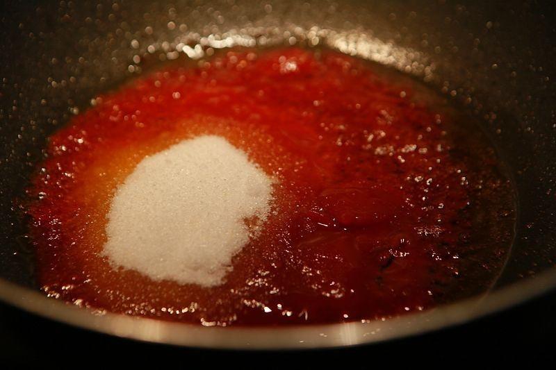 Create the Tomato Glaze