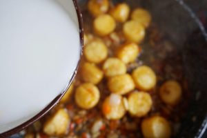 Mix the leftover coating starch with water an