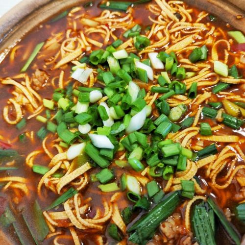 Home-Style Tofu-Sheet Shreds (家常豆腐丝): The Three-Pour Glaze