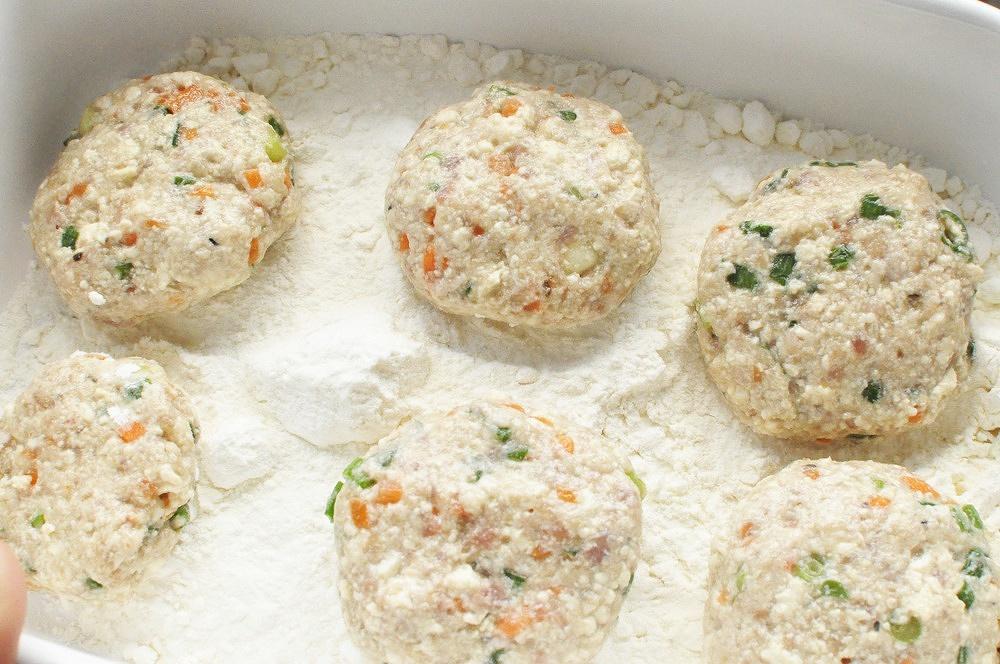Shape the mix into one-bite patties and dredg