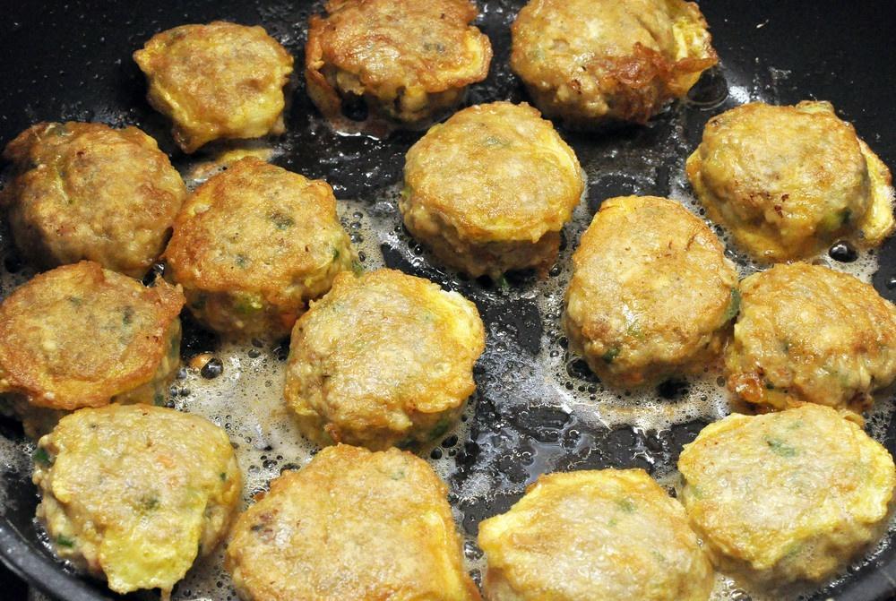 Use a generous layer of oil in the skillet ov