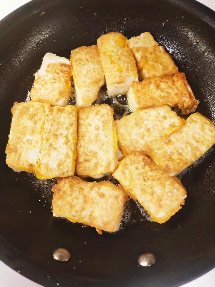 Don't rush the flip - shake the pan gently an
