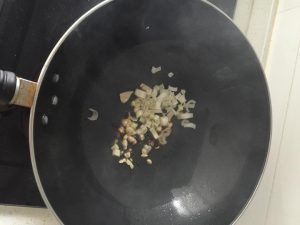 Drop in a few Sichuan peppercorns with the sc