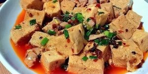 Add chicken powder and scallion
