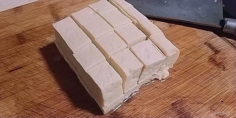 Add a little water and mix well
