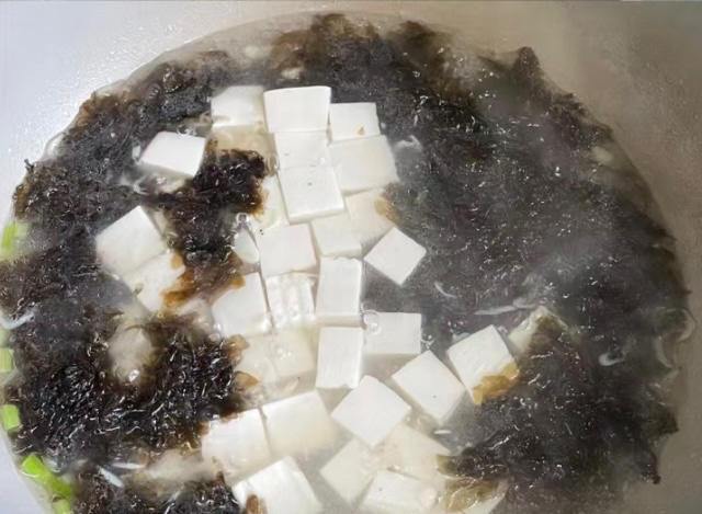Add the nori