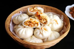 The finished tofu baozi