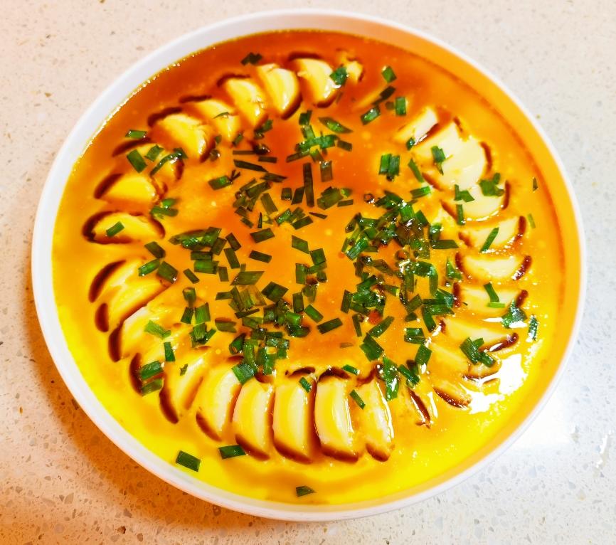 Finish with seafood soy or steamed-fish soy