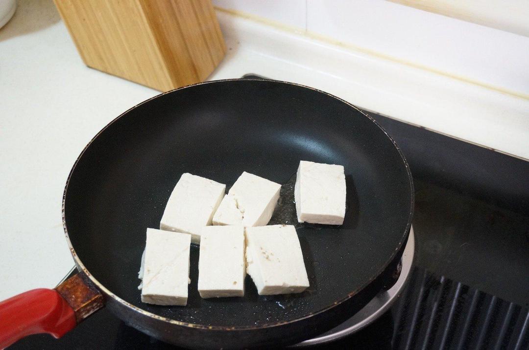 Sear the tofu