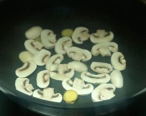 Slice the shiitake
