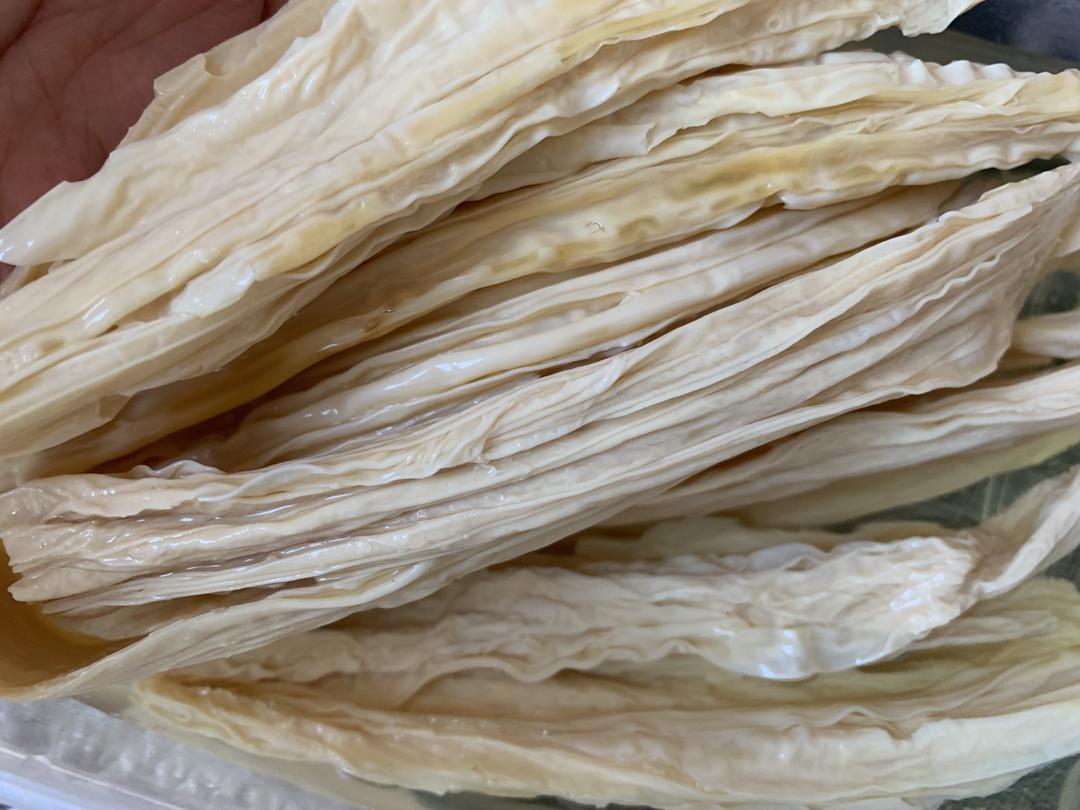 Cold-soaked yuba is chewy and crumb-free - it